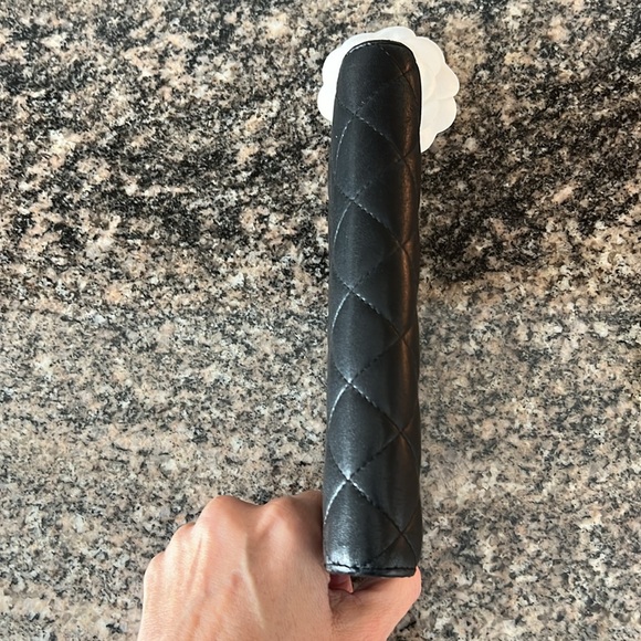 Chanel Black Lambskin Flap Wallet With Silver CC - Picture 4 of 16